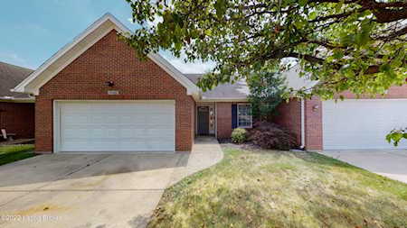 12422 Spring Leaf Ct Louisville, KY 40229