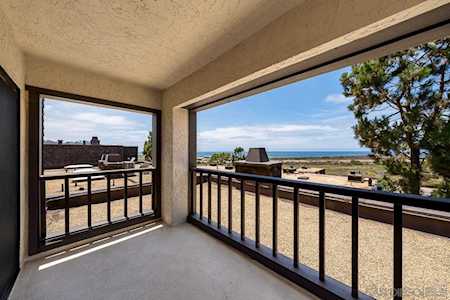 2149 Caminito Del Barco Del Mar, CA 92014