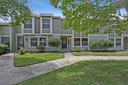 2374 Shoreside Ct Santa Clara, CA 95054