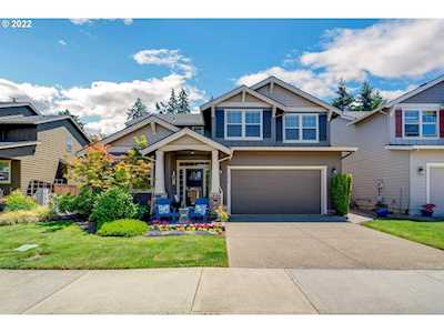 8730 SW Vale CT Wilsonville, OR 97070