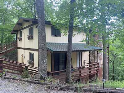 2716 Overholt Tr Sevierville, TN 37862