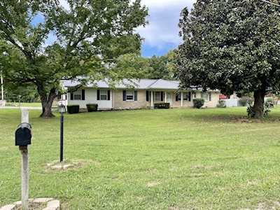 358 Powers Blvd Waverly, TN 37185