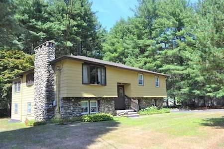 39 Sugar Hill Circle Methuen, MA 01844
