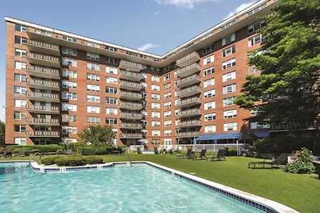 280 Boylston St #305 Newton, MA 02467