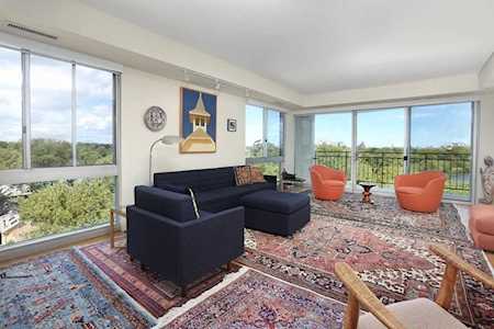1010 Memorial Dr #8E Cambridge, MA 02138