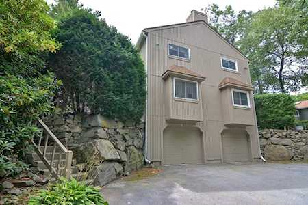10 Princess Path #10 Uxbridge, MA 01569