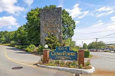 402 Paradise Road #1E Swampscott, MA 01907