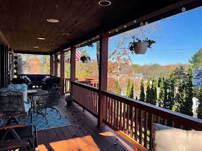 35 Bates Park Ave Beverly, MA 01915