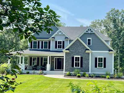 13 Claflin Farm Road Upton, MA 01568