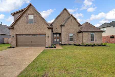 110 Cole Creek Crk Oakland, TN 38060
