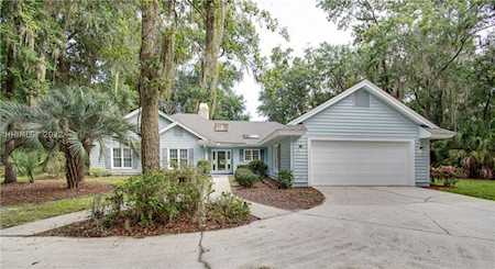 24 Timber Ln Hilton Head Island, SC 29926