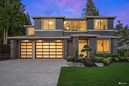 11212 103rd Ave NE Kirkland, WA 98033