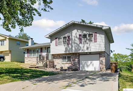 2116 Victoria Ave Bellevue, NE 68005