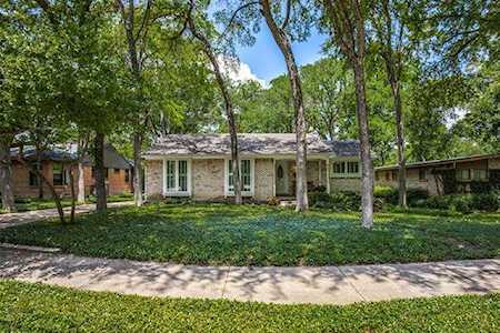 8811 Vinewood Drive Dallas, TX 75228