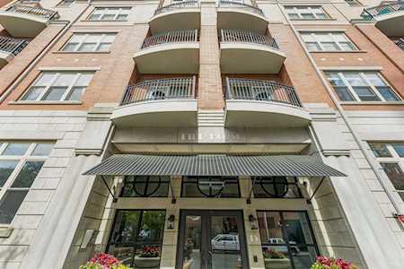 15 Warren St #402 Jersey City, NJ 07302