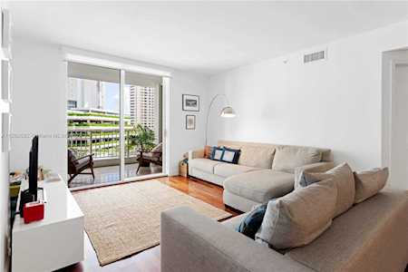 701 Brickell Key Blvd #505 Miami, FL 33131