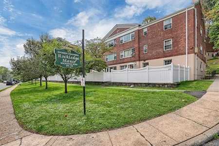 49 Rockledge Road #12E Bronxville, NY 10708