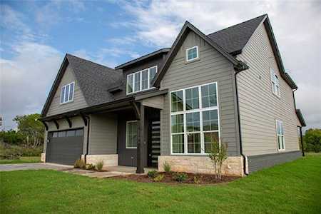 1316 Shawnee Trail Granbury, TX 76048