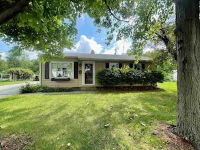 4916 Stony Run Court Fort Wayne, IN 46825