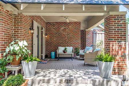 5811 Mercedes Dallas, TX 75206