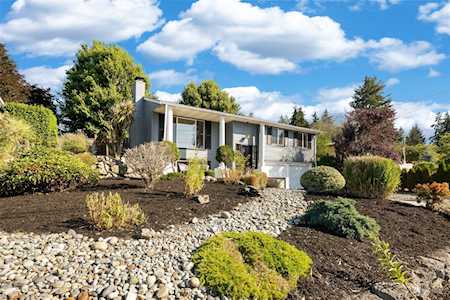 15902 SE 4th St Bellevue, WA 98008