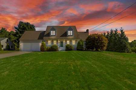 5 Fieldstone Terr West Bridgewater, MA 02379
