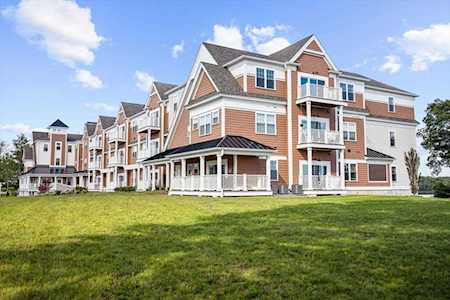 57 Long Point Rd #303 Lakeville, MA 02347