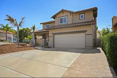 765 Camino Magnifico San Marcoss, CA 92069