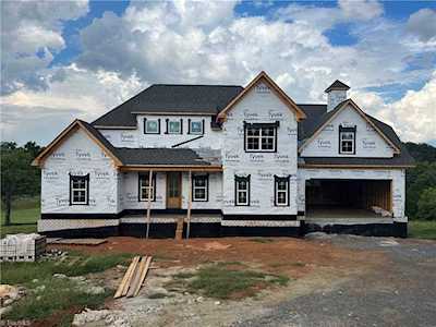 123 Cornwallis Drive Mocksville, NC 27028