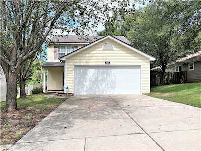 8909 Vicksburg Rd Charlotte, NC 28227