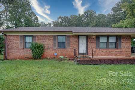 2424 Belle Terre Rd Statesville, NC 28625