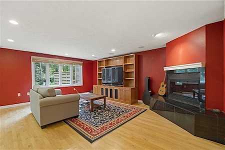 770 Salisbury St #205 Worcester, MA 01609