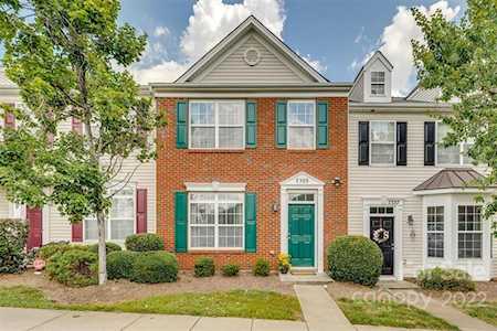 7353 Laurel Valley Rd Charlotte, NC 28273