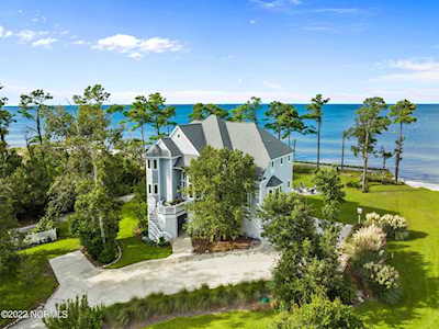175 Herring Pond Court Beaufort, NC 28516