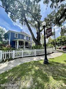 209 Cedar Street Daytona Beach, FL 32114