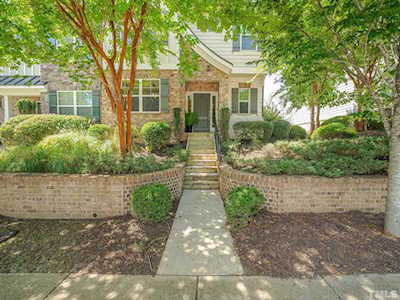 2329 Lowden Street Raleigh, NC 27608