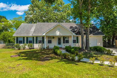 7946 Red Birch Circle North Charleston, SC 29418