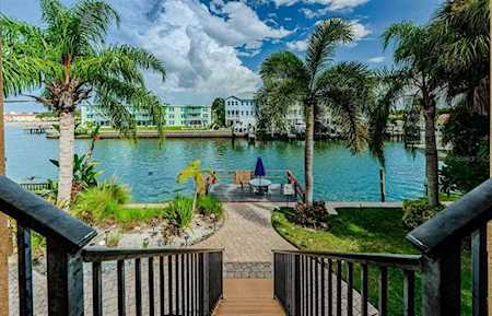 2679 St. Joseph's Dr E #D Dunedin, FL 34698