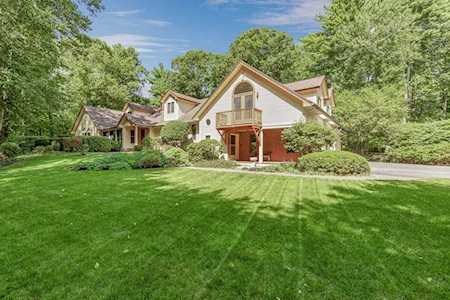 29 Pleasant St West Newbury, MA 01985
