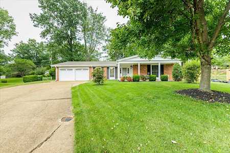 105 Calico Ln Ballwin, MO 63011