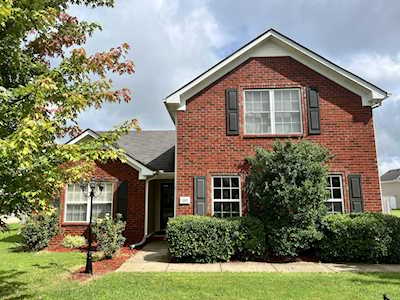 3302 Perlino Dr Murfreesboro, TN 37128