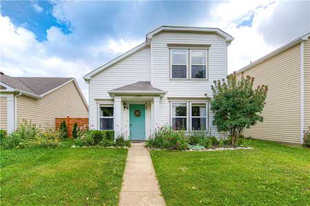 14420 Black Farm Dr Noblesville, IN 46060