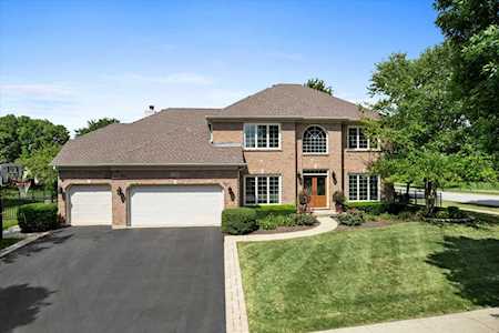 2780 Freeland Circle Naperville, IL 60564