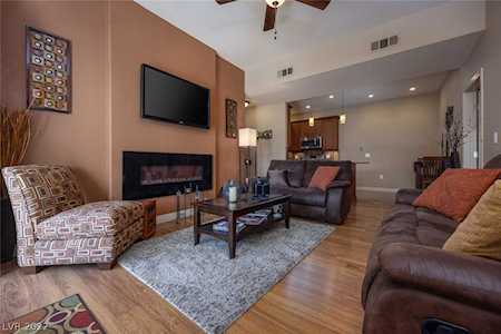 2305 W Horizon Ridge Parkway #1212 Henderson, NV 89052