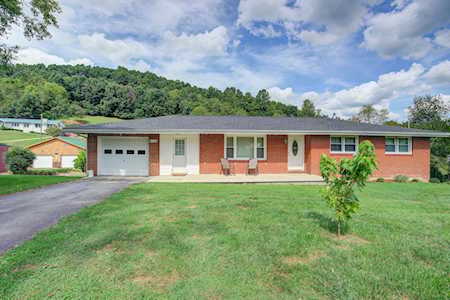 5572 Bloomingdale Rd Blountville, TN 37617