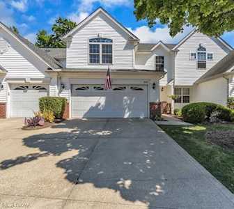 2029 E Reserve Circle Avon, OH 44011