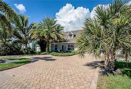 3881 NE 16th Ave Oakland Park, FL 33334