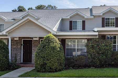 2738-304 W Tharpe St Tallahassee, FL 32303