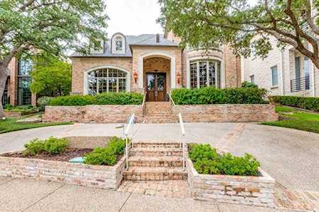 7428 Glenshannon Circle Dallas, TX 75225