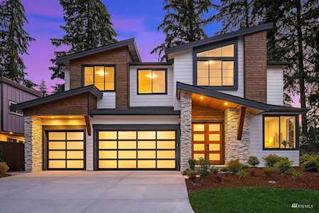 923 168th Ave NE Bellevue, WA 98008